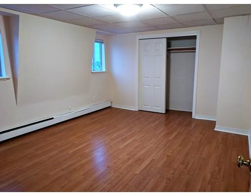 Foto del edificio - 45 Everett Ave