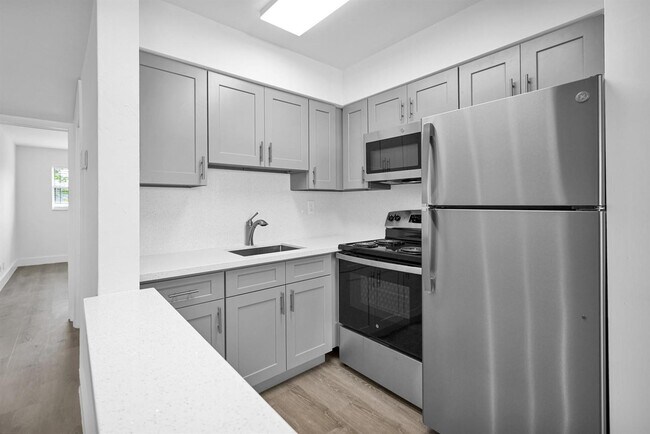 Foto del edificio - 4051 NE 13th Ave
