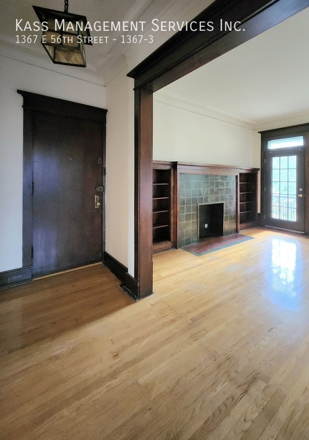 Foto del edificio - 1367 E 56th St