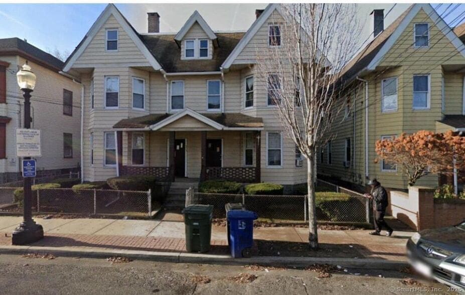 Building Photo - 317 Madison Ave