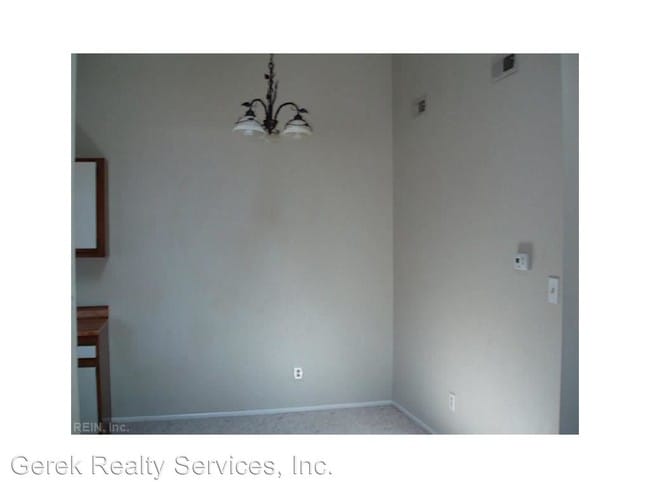 Building Photo - 4243 Thalia Station Cir