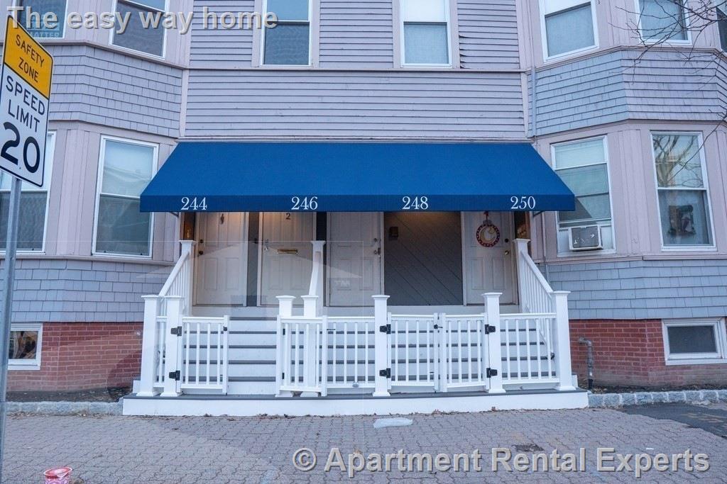 Photo - 246 Hampshire St Unit #2