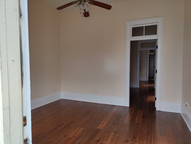 Building Photo - 3134 Laurel