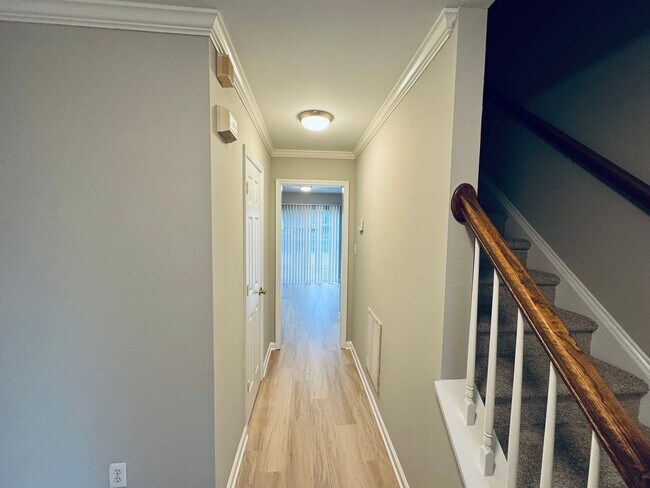 Foto del edificio - 7136 Roaming Path Ct