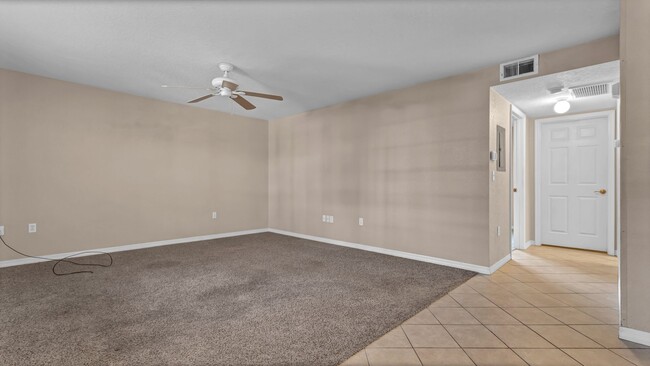 Foto del edificio - Fantastic 1br/1bath Condo in Gulfport/Unfu...