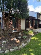 Building Photo - 39596 Old Dominion Dr
