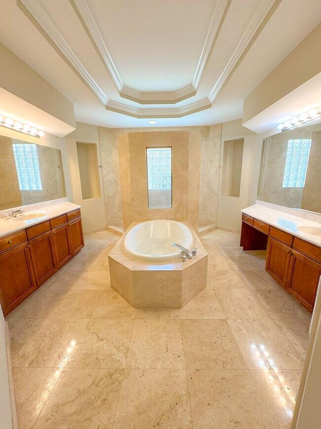 Foto del edificio - 7477 NW 114th Terrace