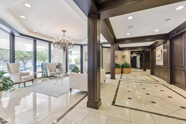 Foto del edificio - 5909 Luther Ln