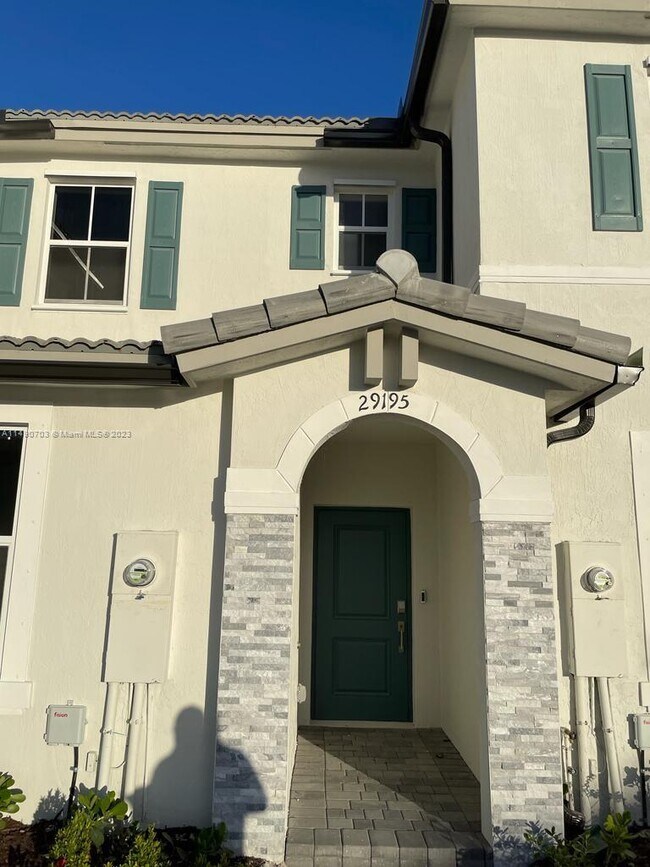 Foto del edificio - 29195 SW 162nd Ave