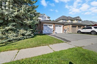 Building Photo - 990 Glenbourne Dr
