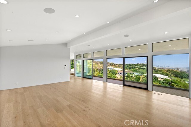 Building Photo - 9336 Lloydcrest Dr