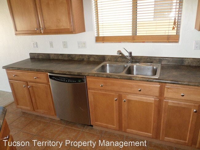 Building Photo - 3 br, 2 bath House - 6910 W. Copperwood Way