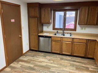 Building Photo - 94 Aldrich St