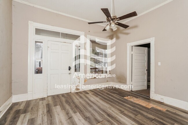 Foto del edificio - 2566 English Ave