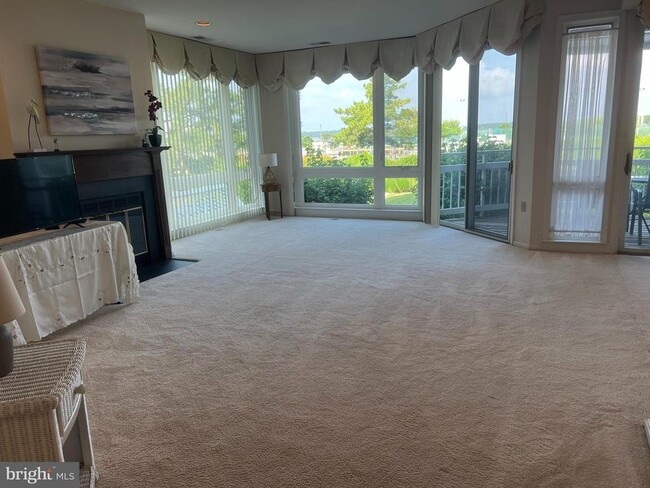 Building Photo - 110 Oyster Cove Dr