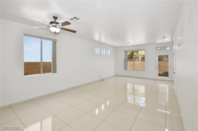 Building Photo - 4218 S Sugar Dr