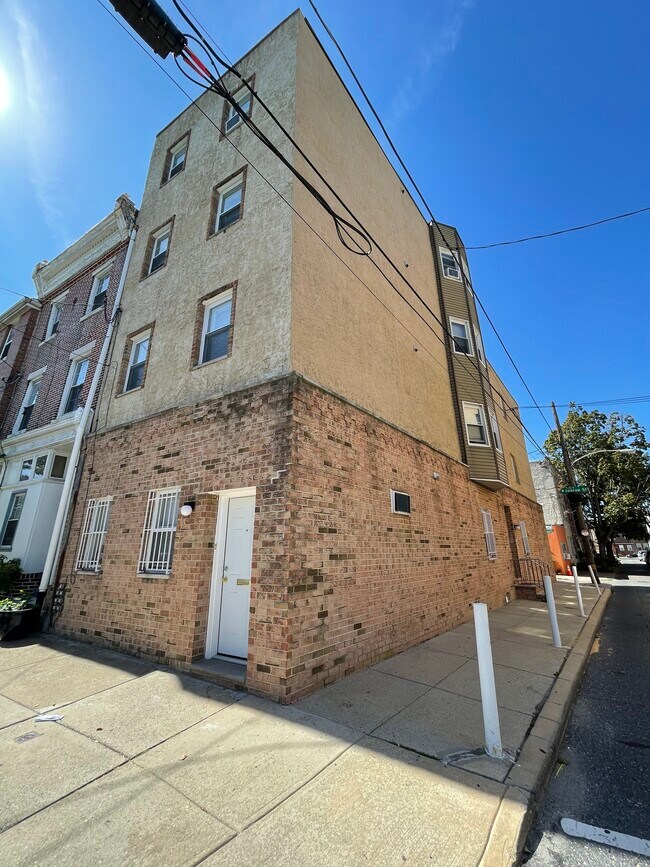 Foto del edificio - 916 S 11th St