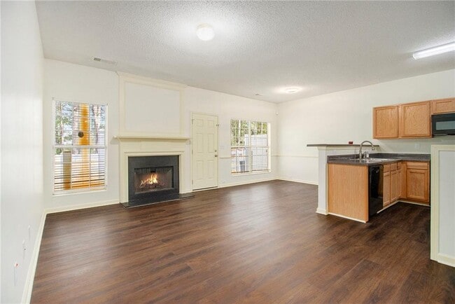 Building Photo - 2781 Parkway Cove