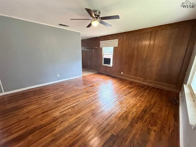 Foto del edificio - 3151 Lela Ln