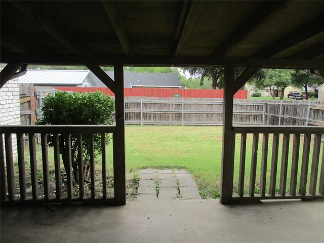 Foto del edificio - 1402 Coffeyville Trail