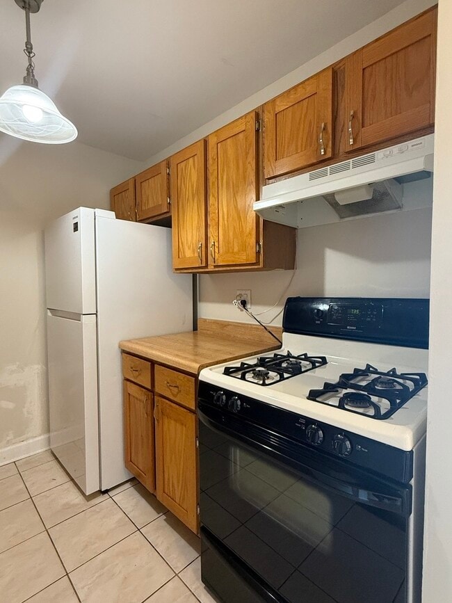 Building Photo - 9982 S 84th Terrace