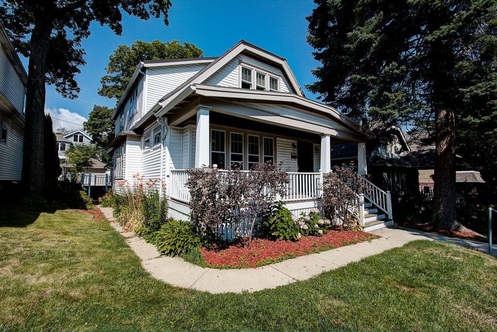 Primary Photo - 3245 S Illinois Ave