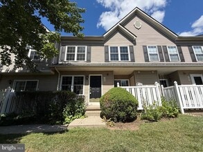 Building Photo - 1106 Cherry Wood Ct