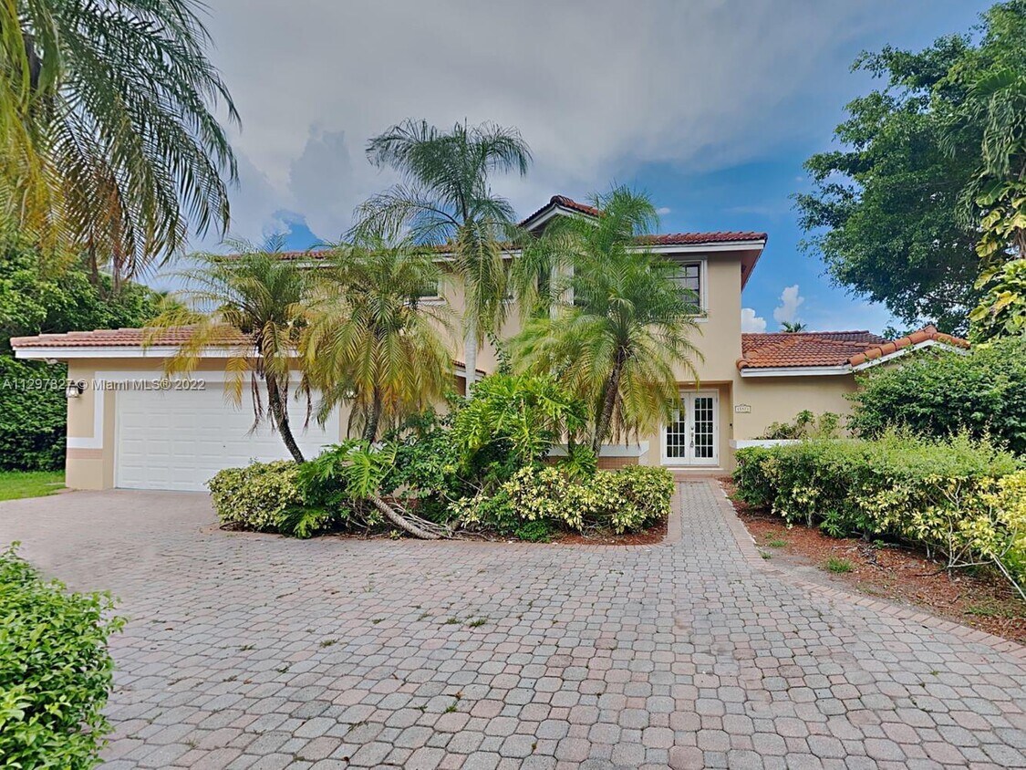 15571 SW 42nd Ln, Miami, FL 33185 House Rental in Miami, FL