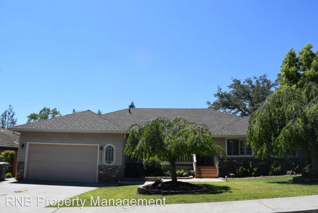 Foto principal - 3 br, 2 bath House - 1657 Stone Way