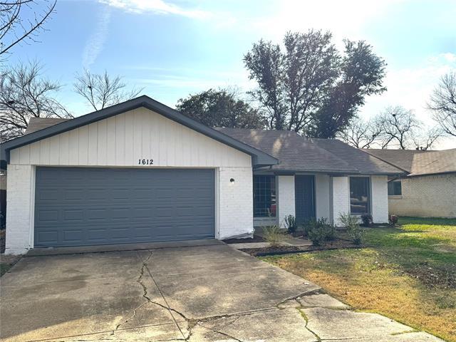 Foto del edificio - 1612 Fairfield Dr