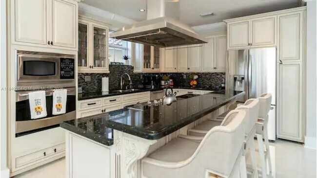 Building Photo - 7831 SW 164th Ave