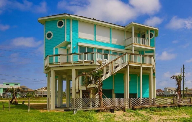 Foto del edificio - 23013 Gulf Dr