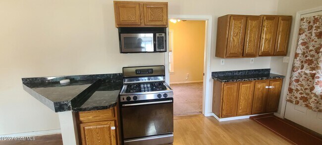 Foto del edificio - 902 Elizabeth St