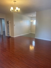 Building Photo - 1461 Echo Park Ave