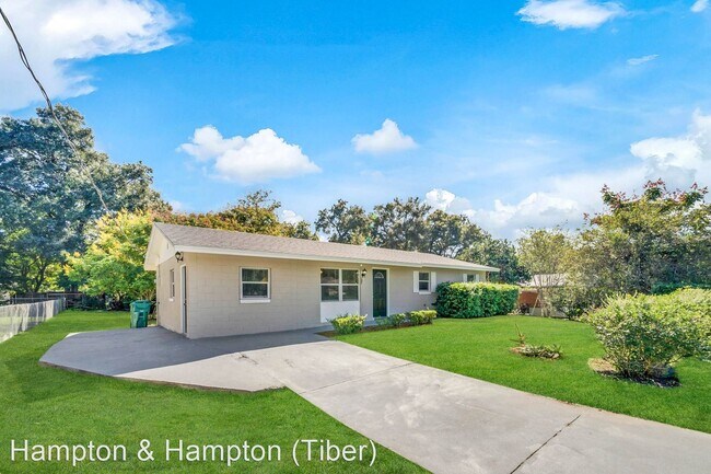 Building Photo - 4 br, 1.5 bath House - 311 S HILL AVE