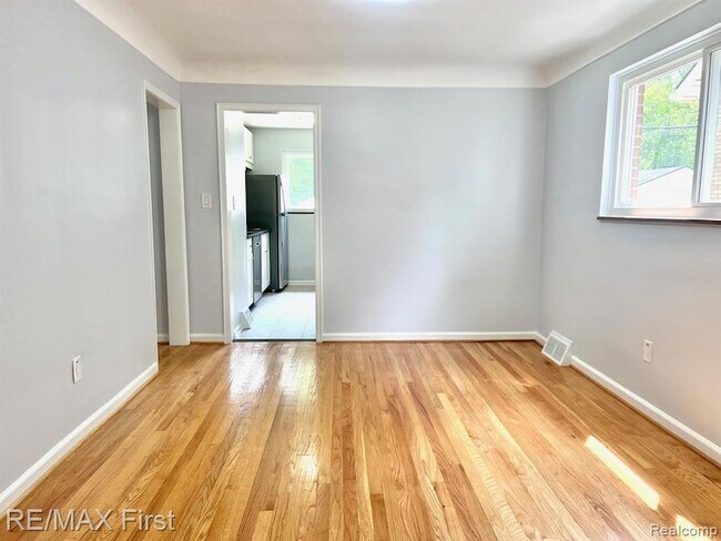 Foto del edificio - 552 Laprairie St