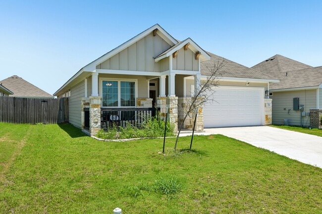 Building Photo - 716 Killam Dr