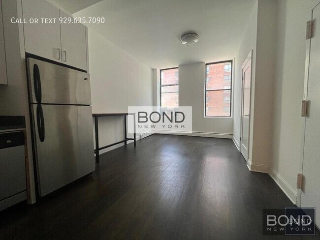 Foto del edificio - 957 Second Ave -3