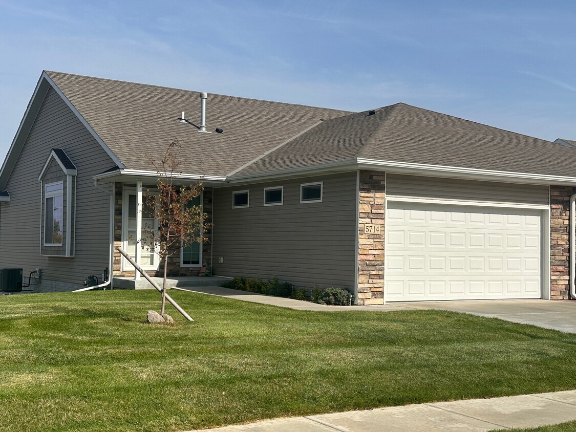 Primary Photo - 5714 Brendon Ln