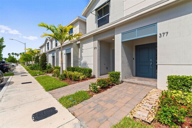 Building Photo - 377 NW 1st St