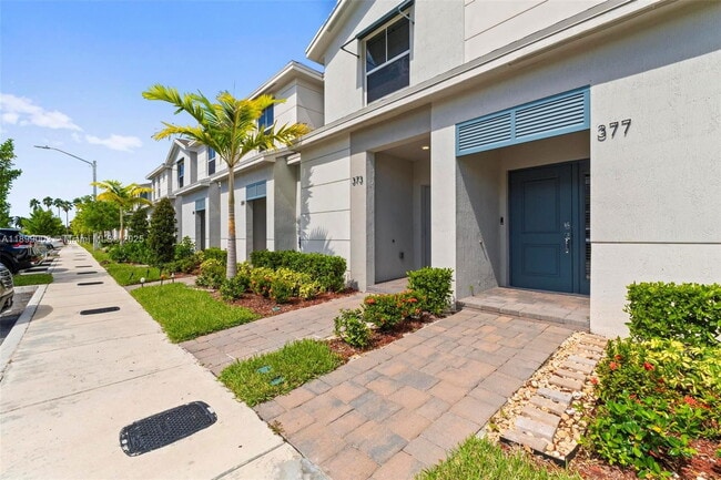 Foto del edificio - 377 NW 1st St