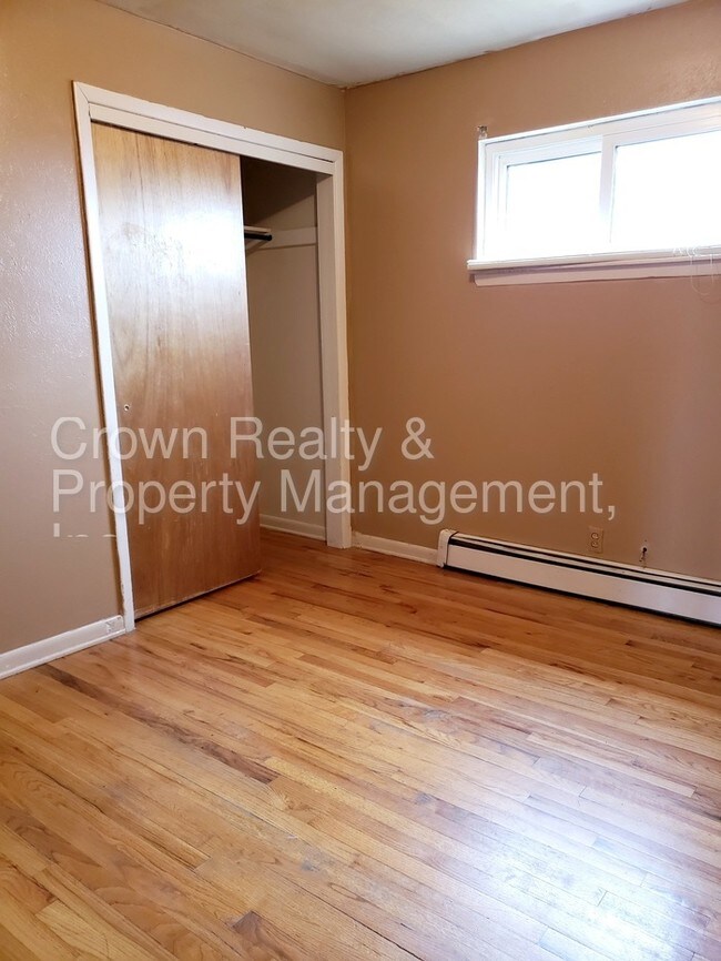 Building Photo - 1308 Rollins Ave