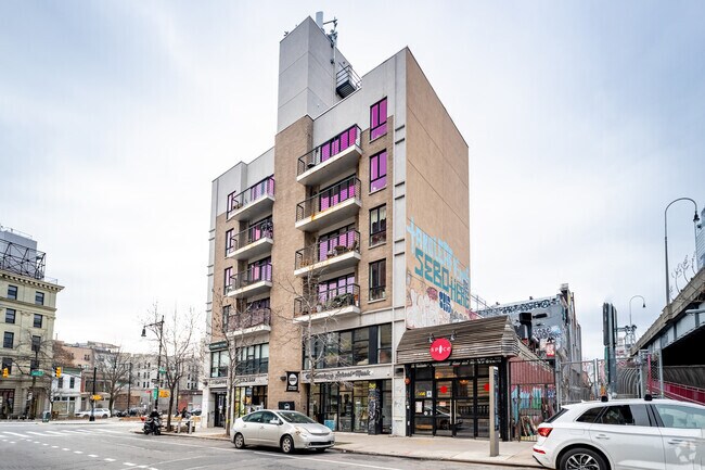 Foto del edificio - 400 Bedford Ave