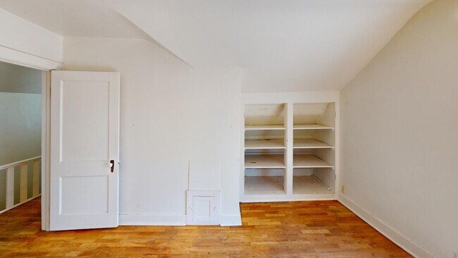 Foto del edificio - 3661 Iris Ave