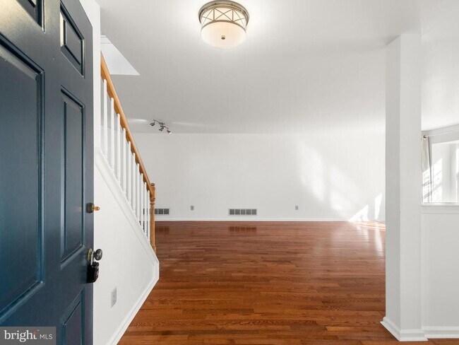 Foto del edificio - 109 Driftwood Ln