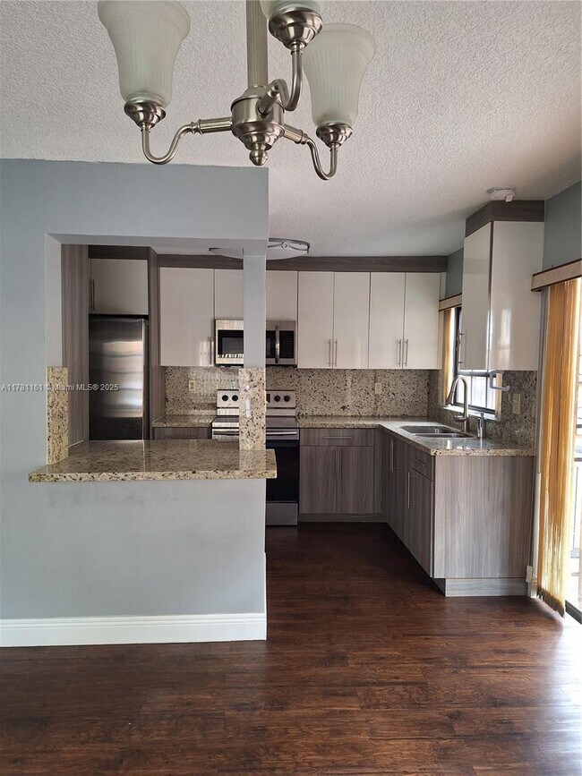 Foto del edificio - 1485 SW 122nd Ave
