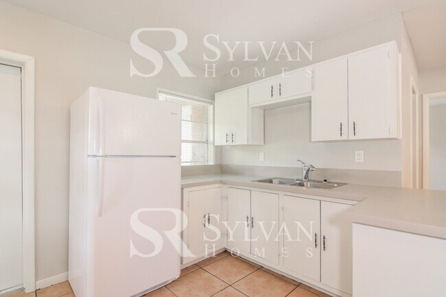 Foto del edificio - Discover Your Sunshine Oasis