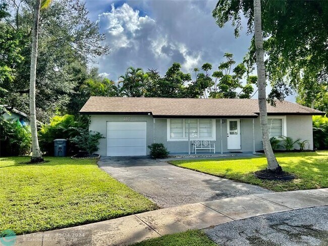 Building Photo - 18435 Spanish Isles Ct