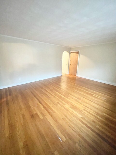 Building Photo - 112 Greenleaf St