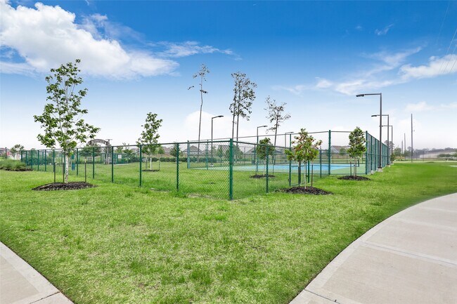 Foto del edificio - 15419 Kirkdell Bend Dr